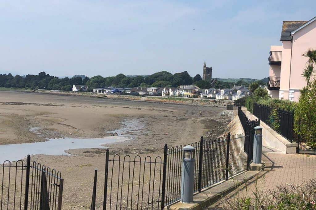 Oyster Bay Holiday Apartment Dundrum Екстер'єр фото