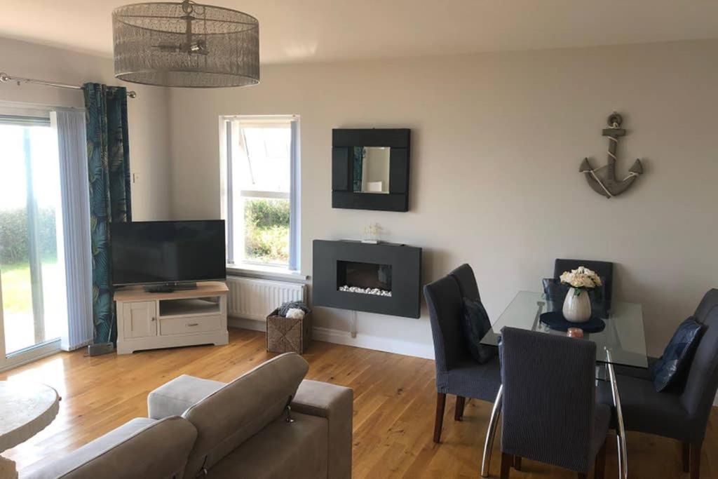 Oyster Bay Holiday Apartment Dundrum Екстер'єр фото
